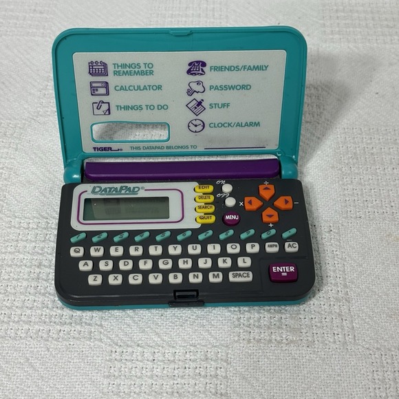 "Data Pad" by Tiger 1995 Vtg Electronic Calculator Clock Alarm Storage - Picture 1 of 6